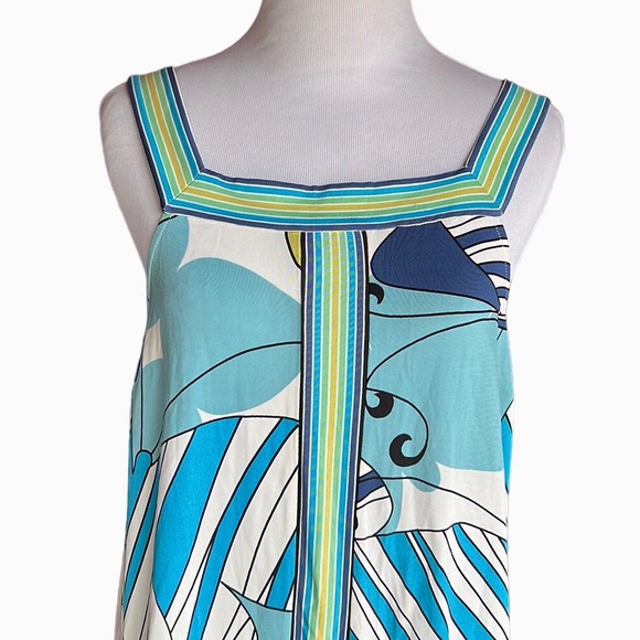 〰️ BCBGMAXAZRIA Sun Dress Square Neck〰️ - Picture 2 of 7